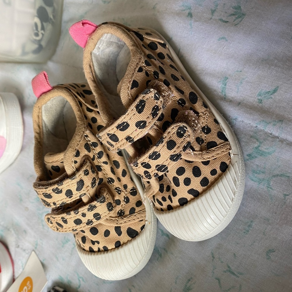Toddler shoes